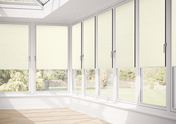 Umbra (Blackout), Linen - Clip Fit Honeycomb Blind - Image 13